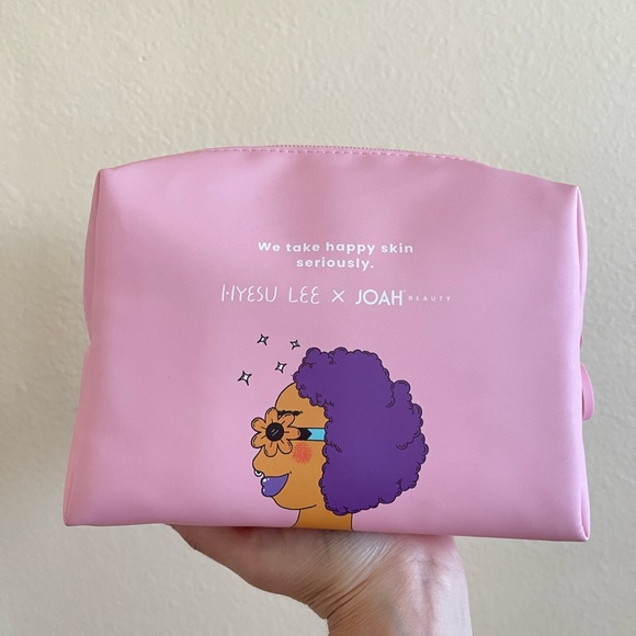 Joah Beauty Bag 💄 - Picture 3 of 6